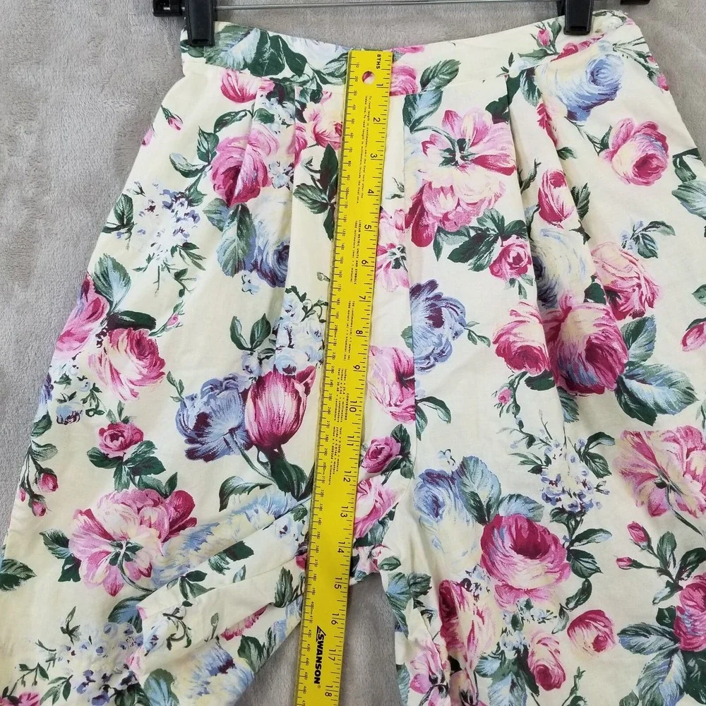 Vtg Shorts Women 6 Cotton Floral Pleated High Rise Pockets Cottage Wide Leg 90's